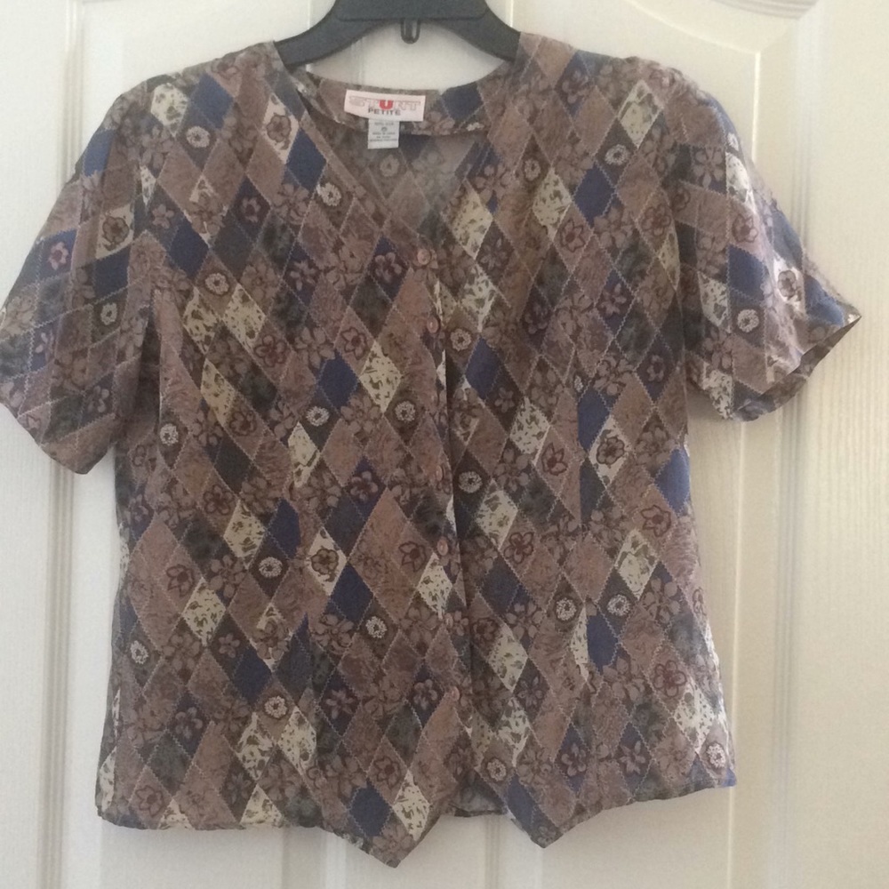 FINAL MARKDOWN LADIES pure silk blouse petite small